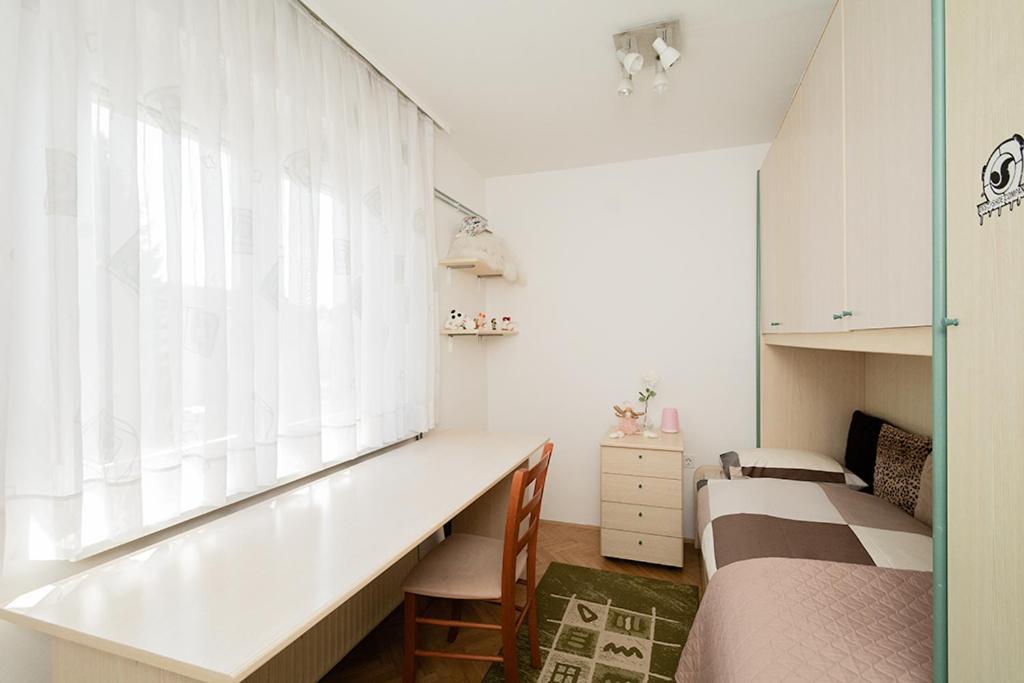 Magnolia Apartment - Free Private Parking Ljubljana Bagian luar foto